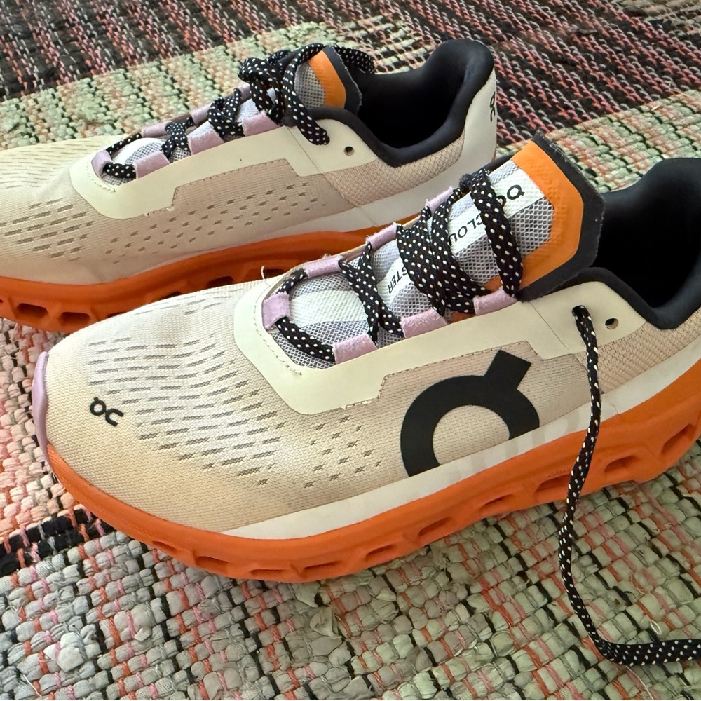 On Cloudmonster Sneakers